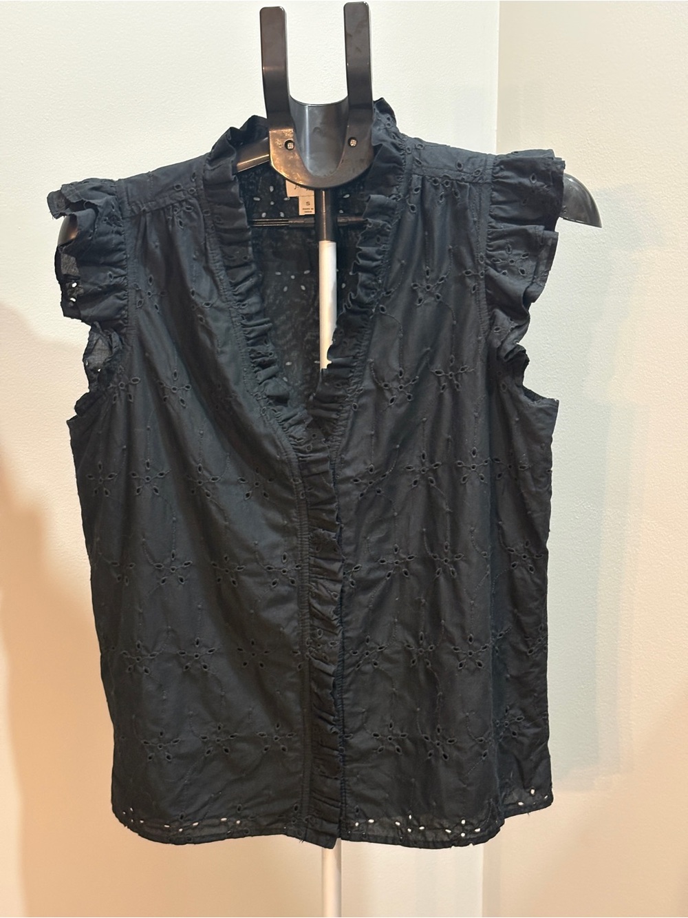 Women’s J. Crew Black Eyelet Ruffle Sleeve Top